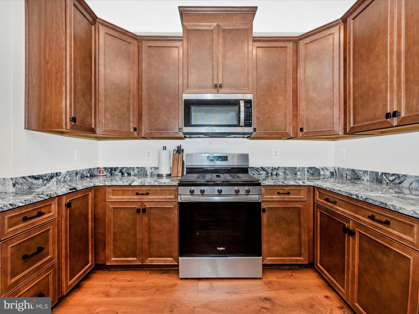 9374 Seney Ln #567 Property Photo 16