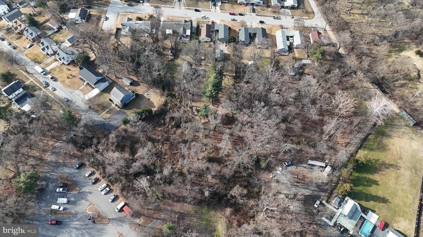 Dewitt Road Property Photo 3