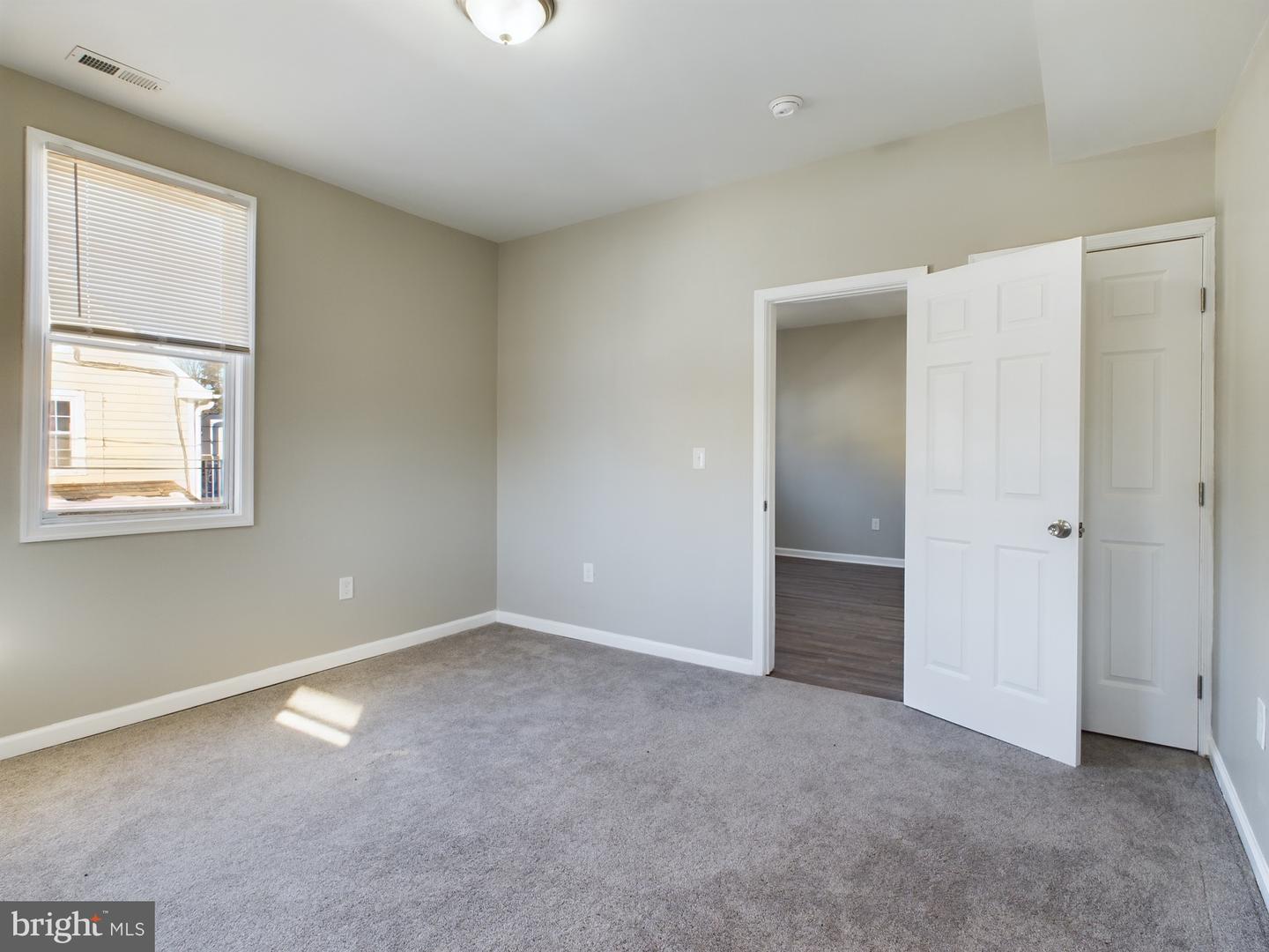 300 West Chesapeake Avenue #3 Property Photo 3