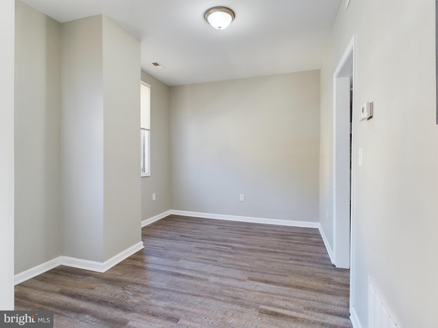 300 West Chesapeake Avenue #3 Property Photo 5