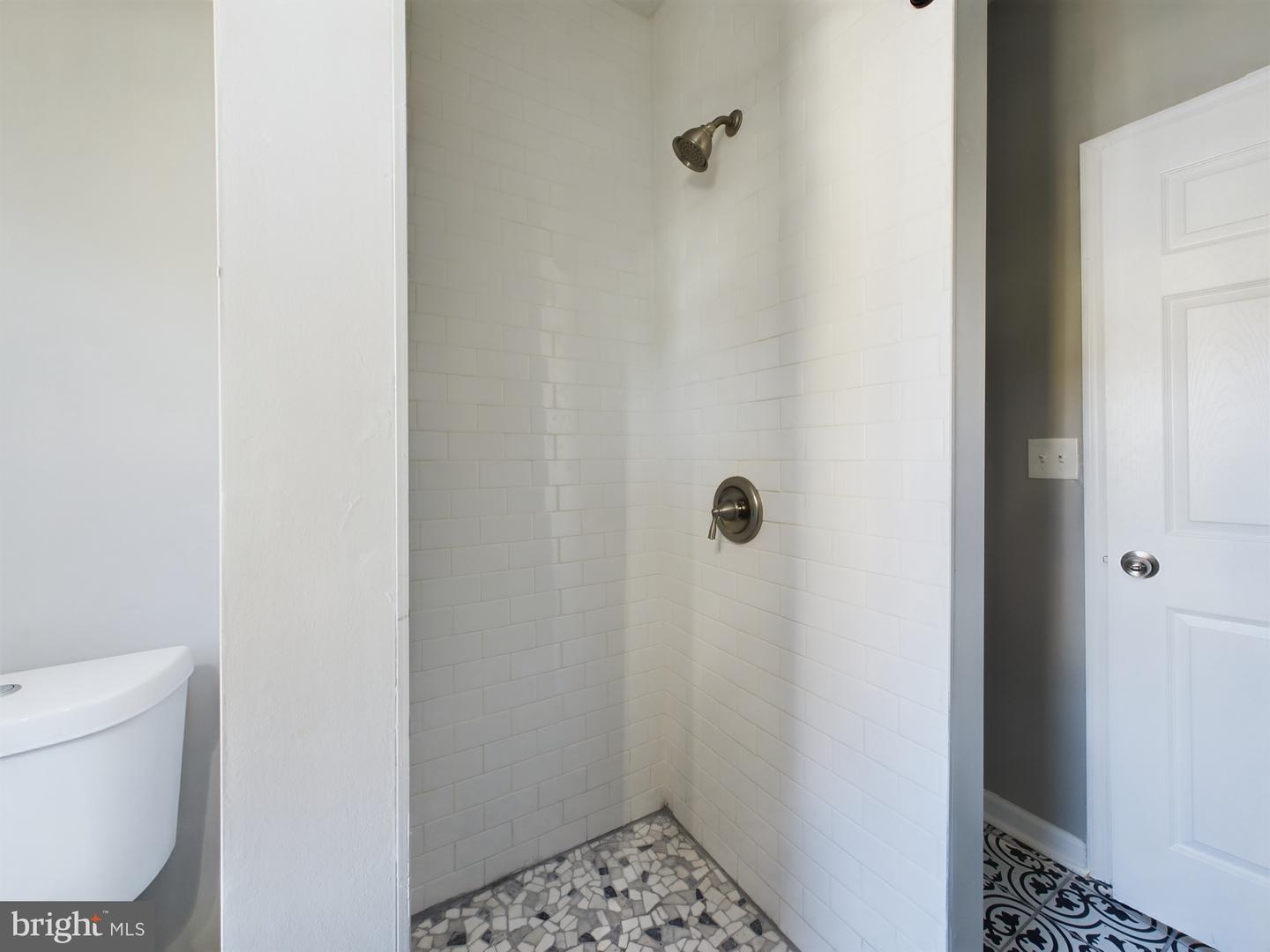 300 West Chesapeake Avenue #3 Property Photo 10