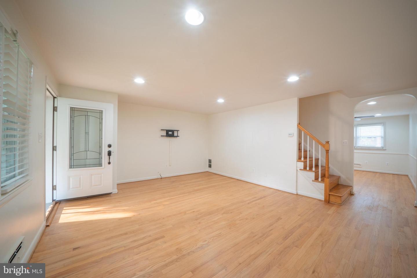 1106 Linden Ave Property Photo 9