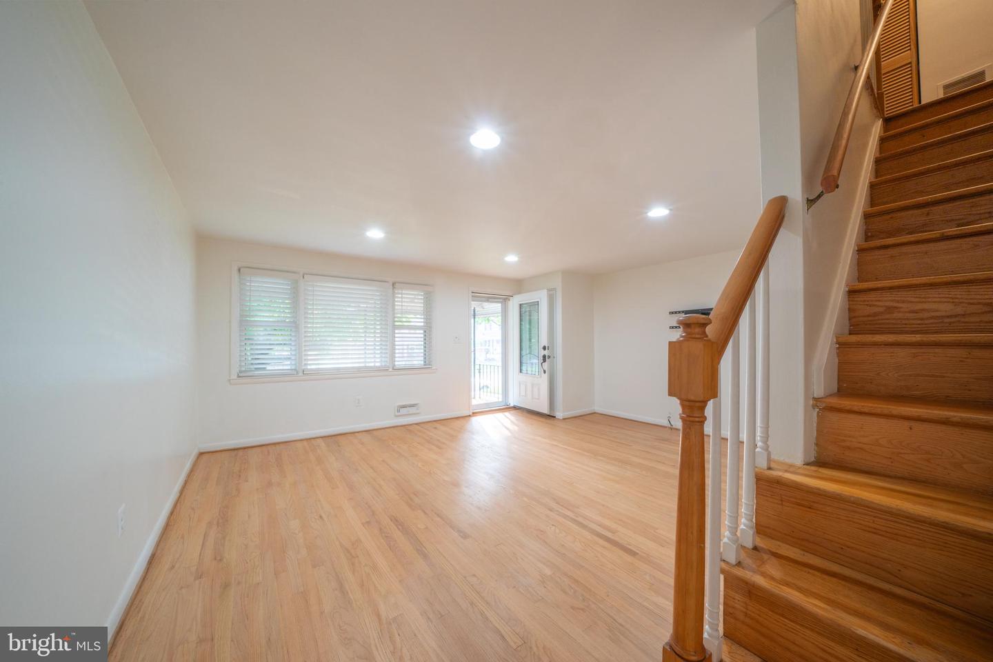 1106 Linden Ave Property Photo 12