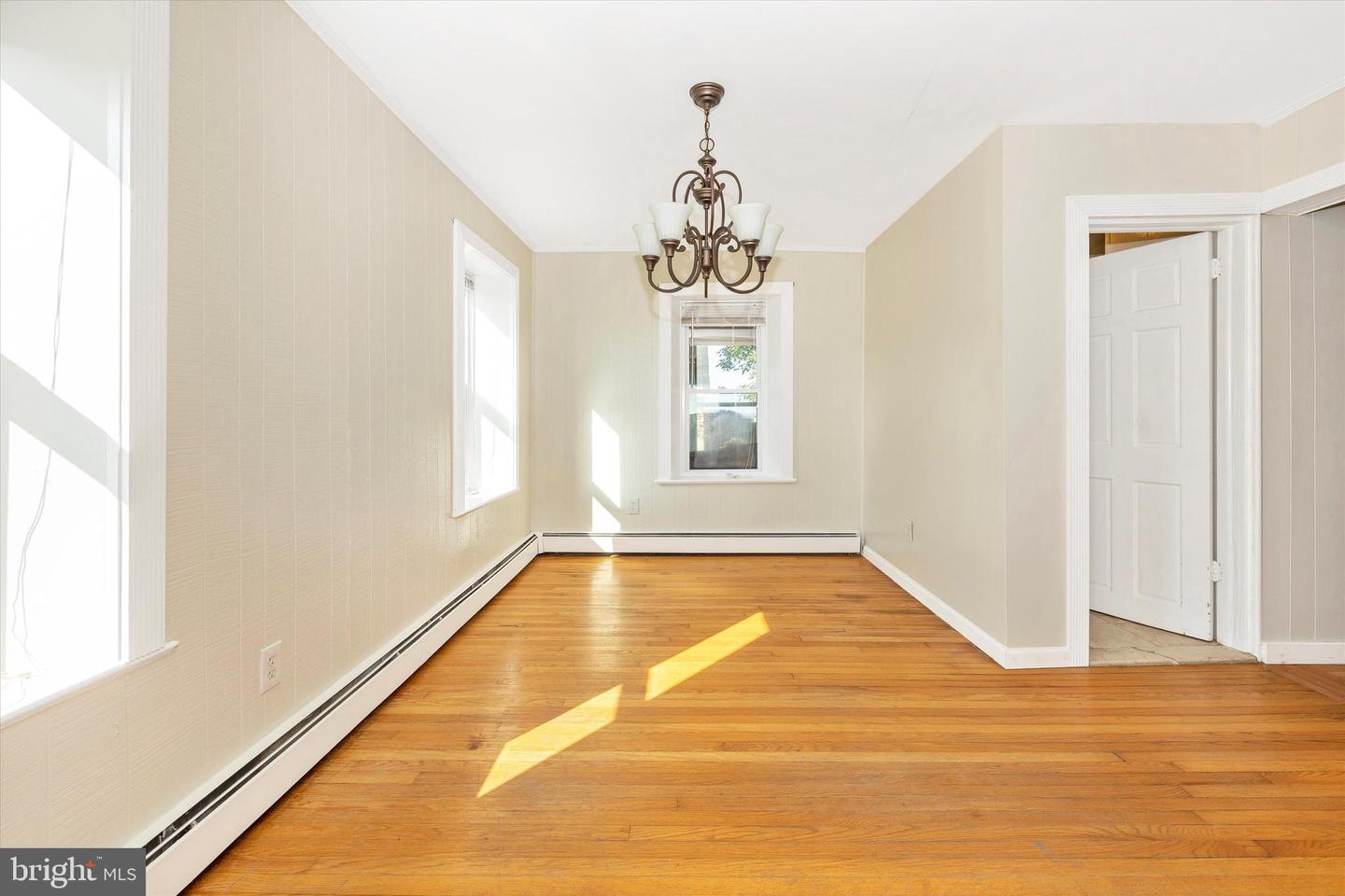 1021 Saffell Rd Property Photo 32