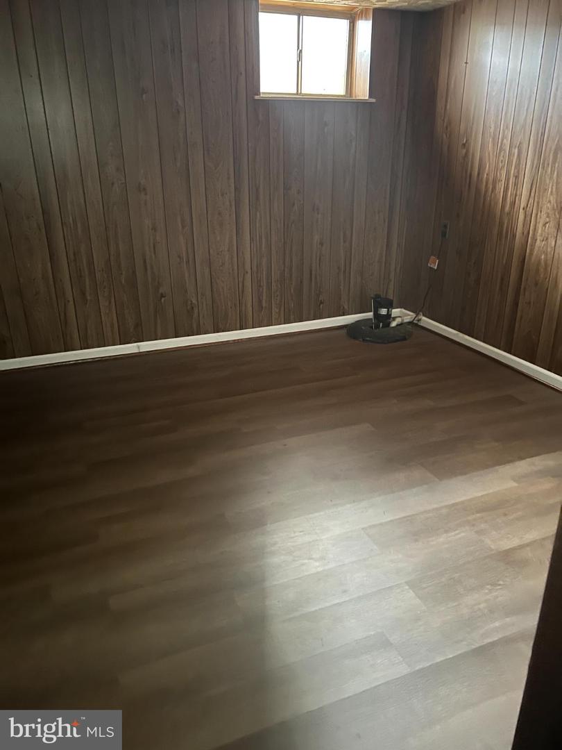 1704 Chesaco Ave Property Photo 8