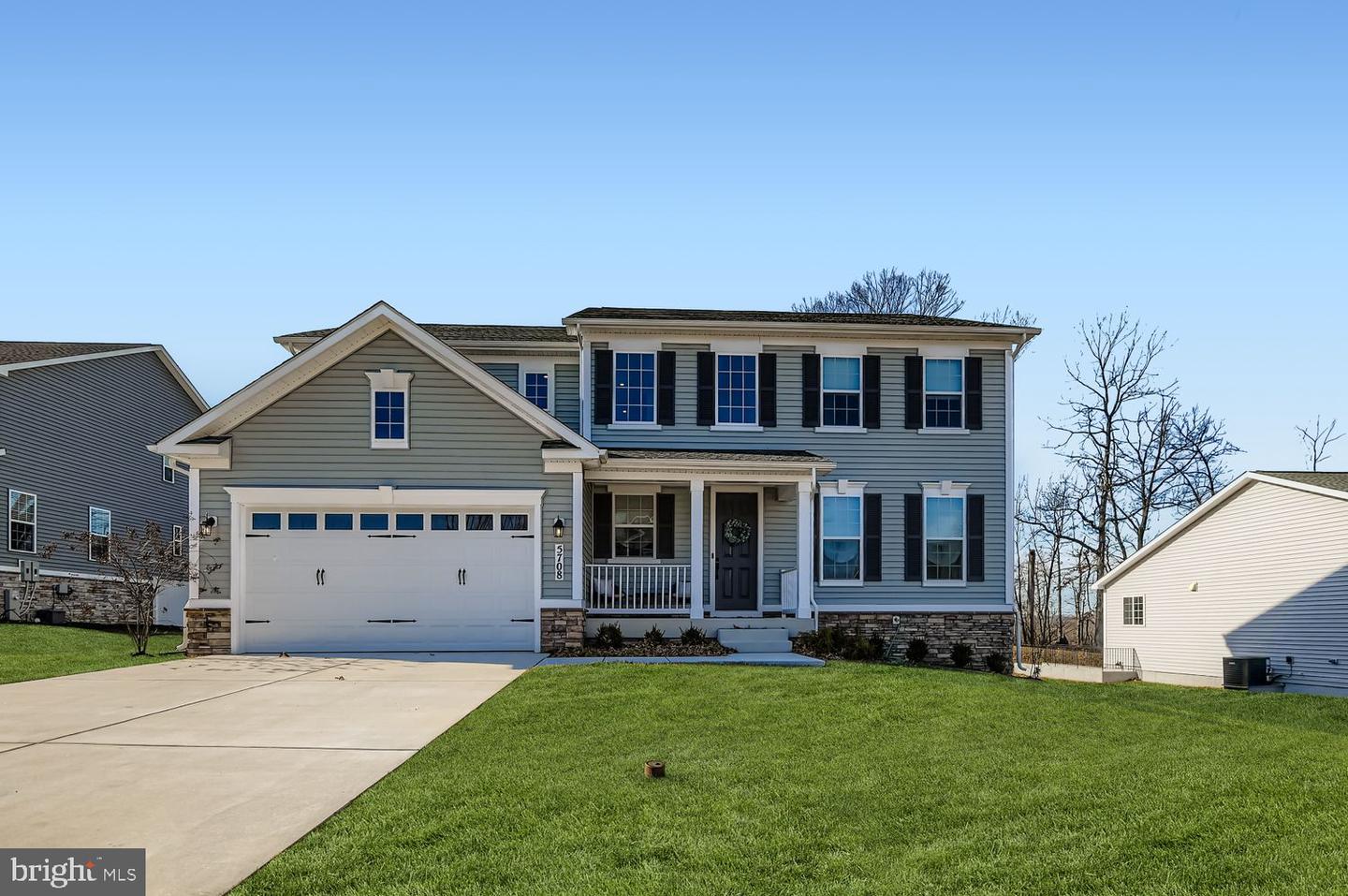 5708 Charlies Way Property Photo 3