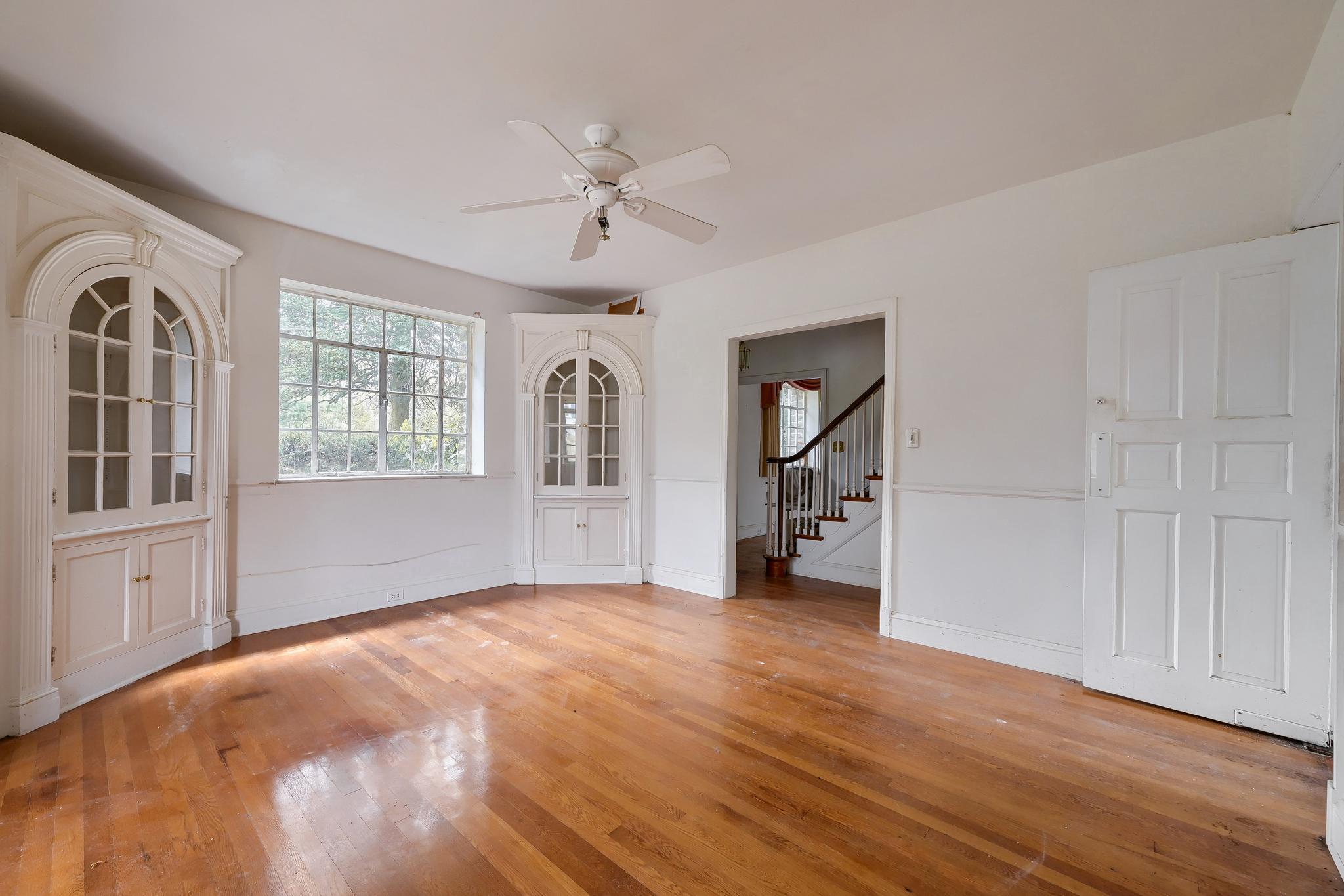 6580 Loch Raven Blvd Property Photo 7