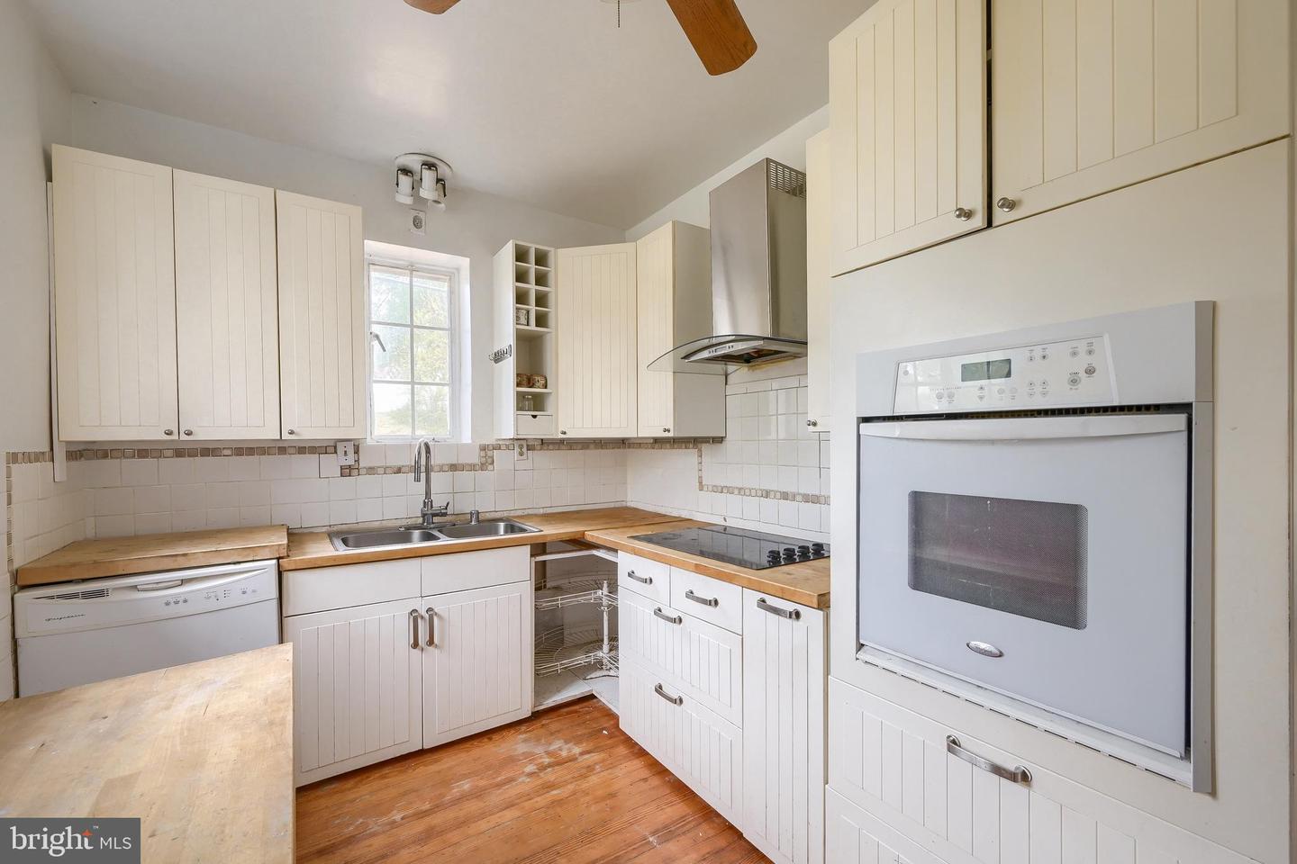 6580 Loch Raven Blvd Property Photo 12