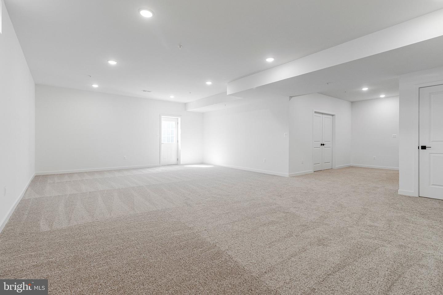 701 Pineapple Ct Property Photo 68