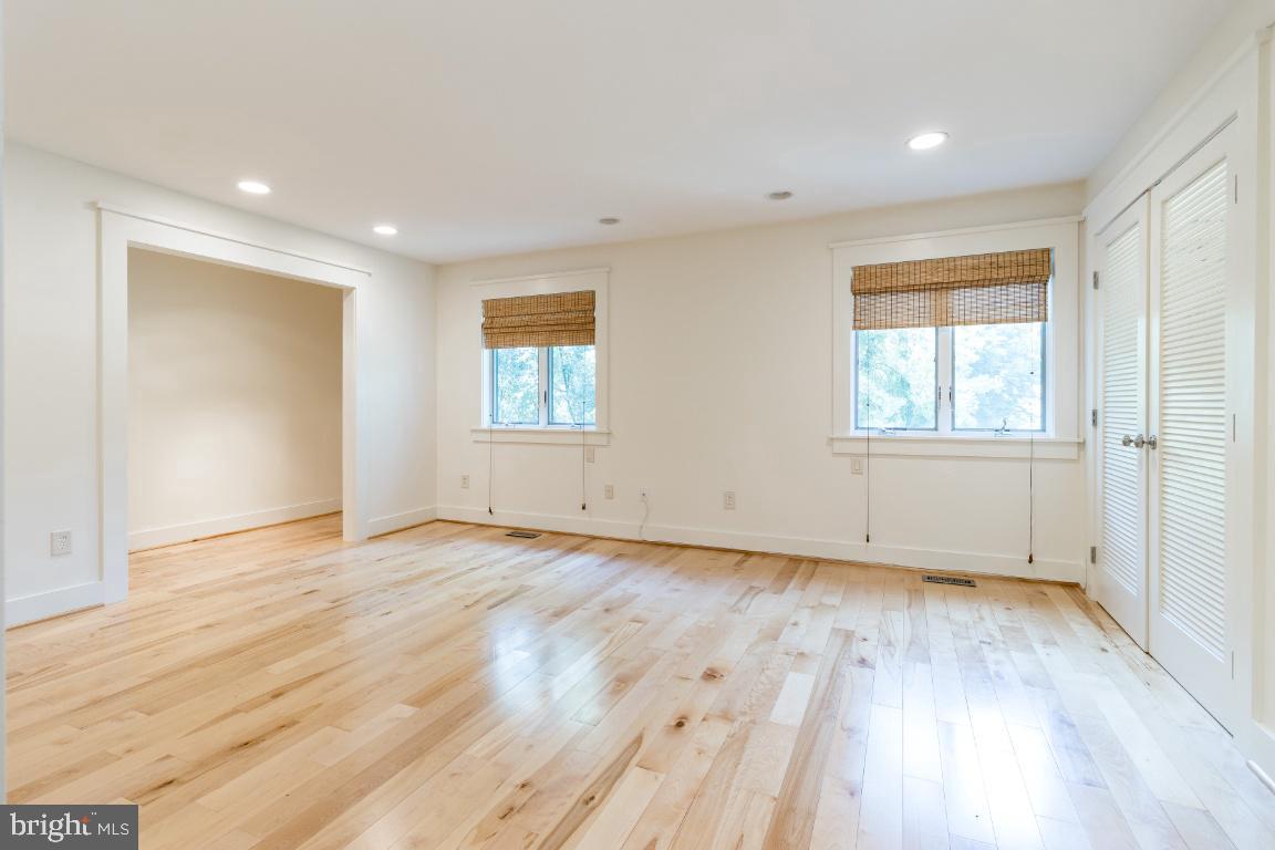 8209 Ruxton Crossing Ct Property Photo 7