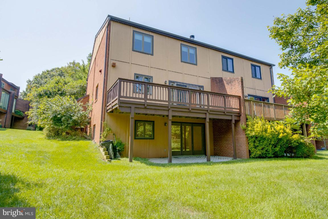8209 Ruxton Crossing Ct Property Photo 12
