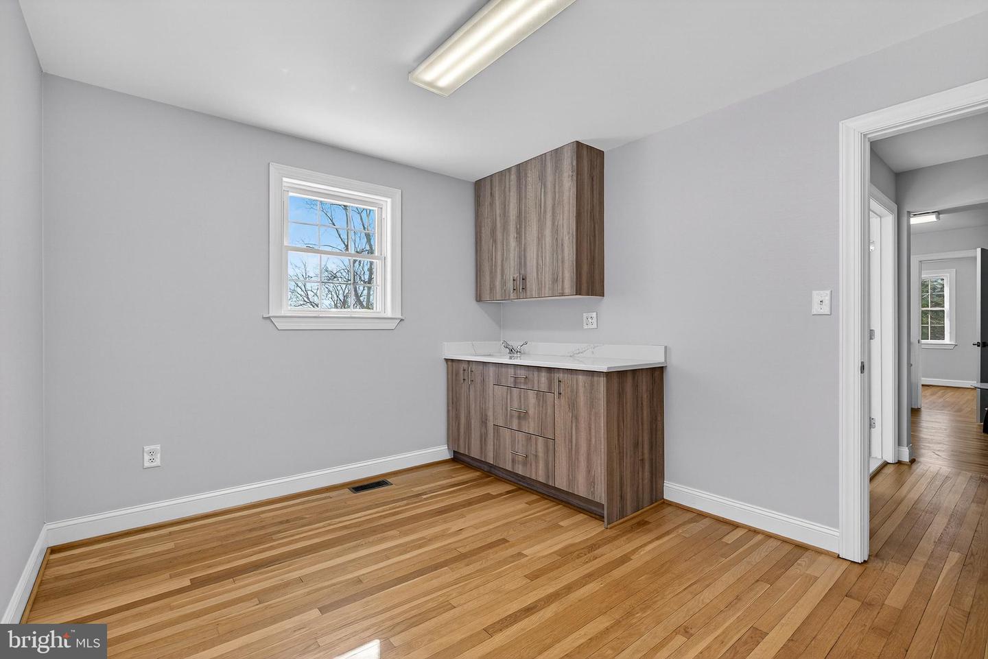 9511 Belair Rd Property Photo 17