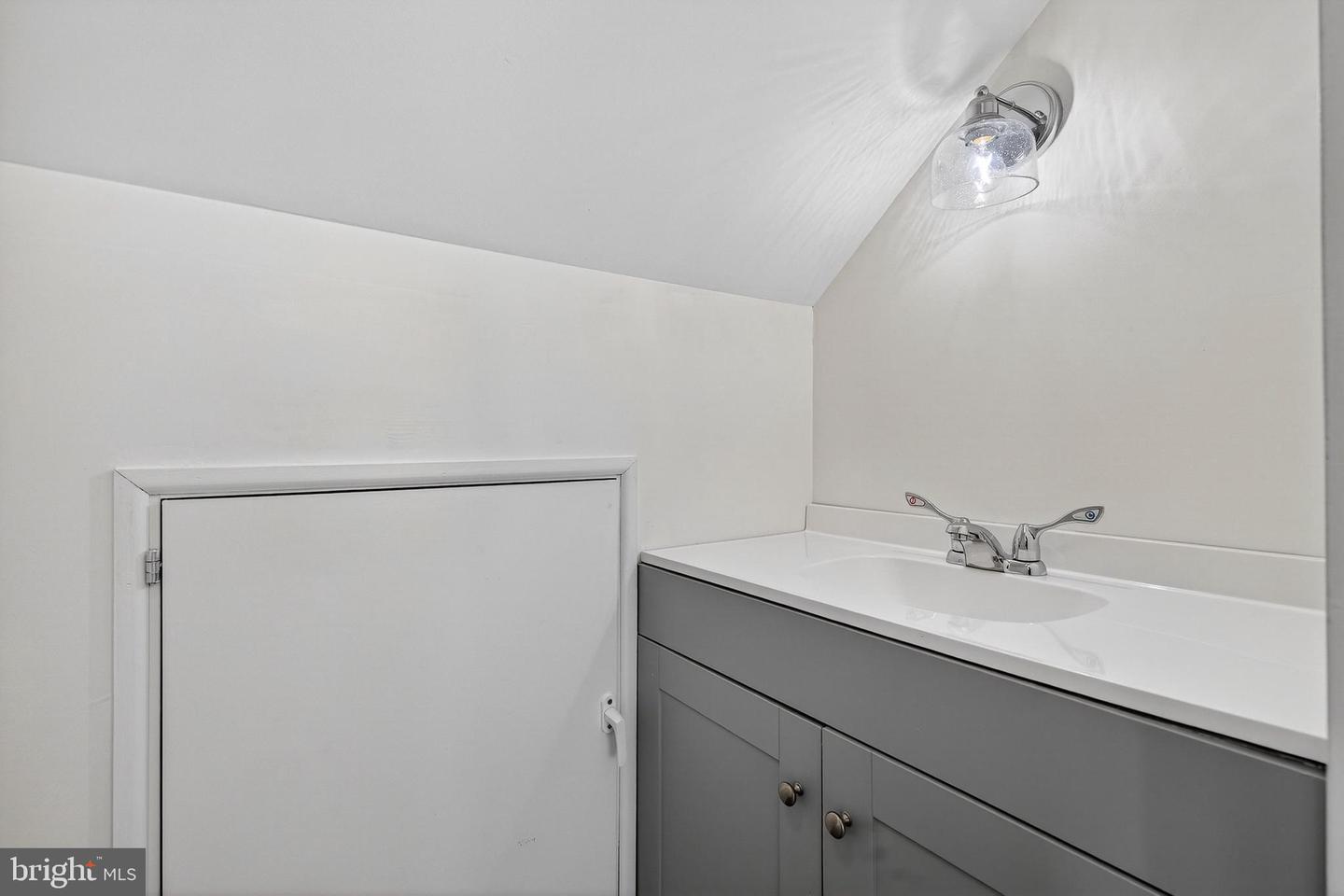 9511 Belair Rd Property Photo 37