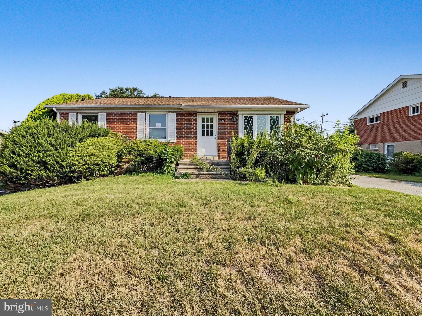 2302 WEATHERVANE RD Property Photo 1