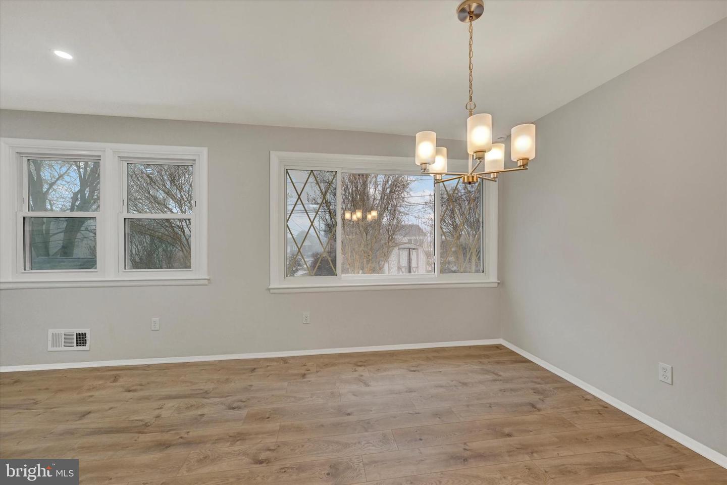 2302 Weathervane Rd Property Photo 14