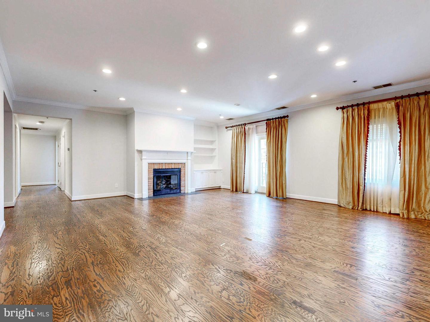 106 Brightwood Club Dr #106 Property Photo 5