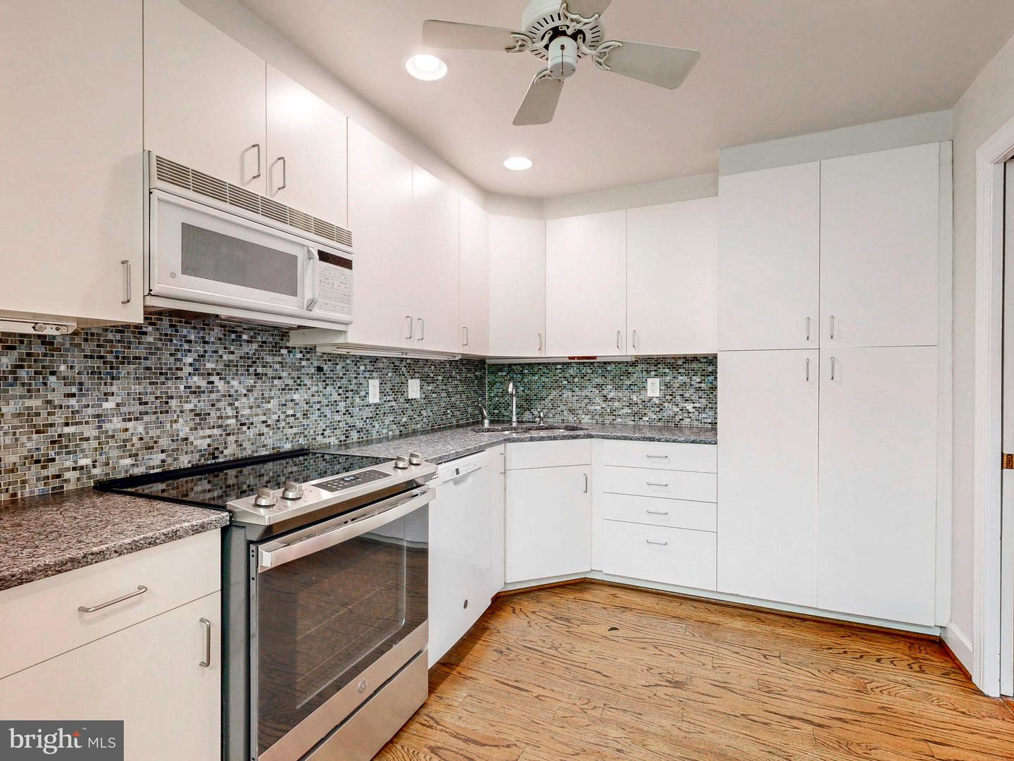 106 Brightwood Club Dr #106 Property Photo 7