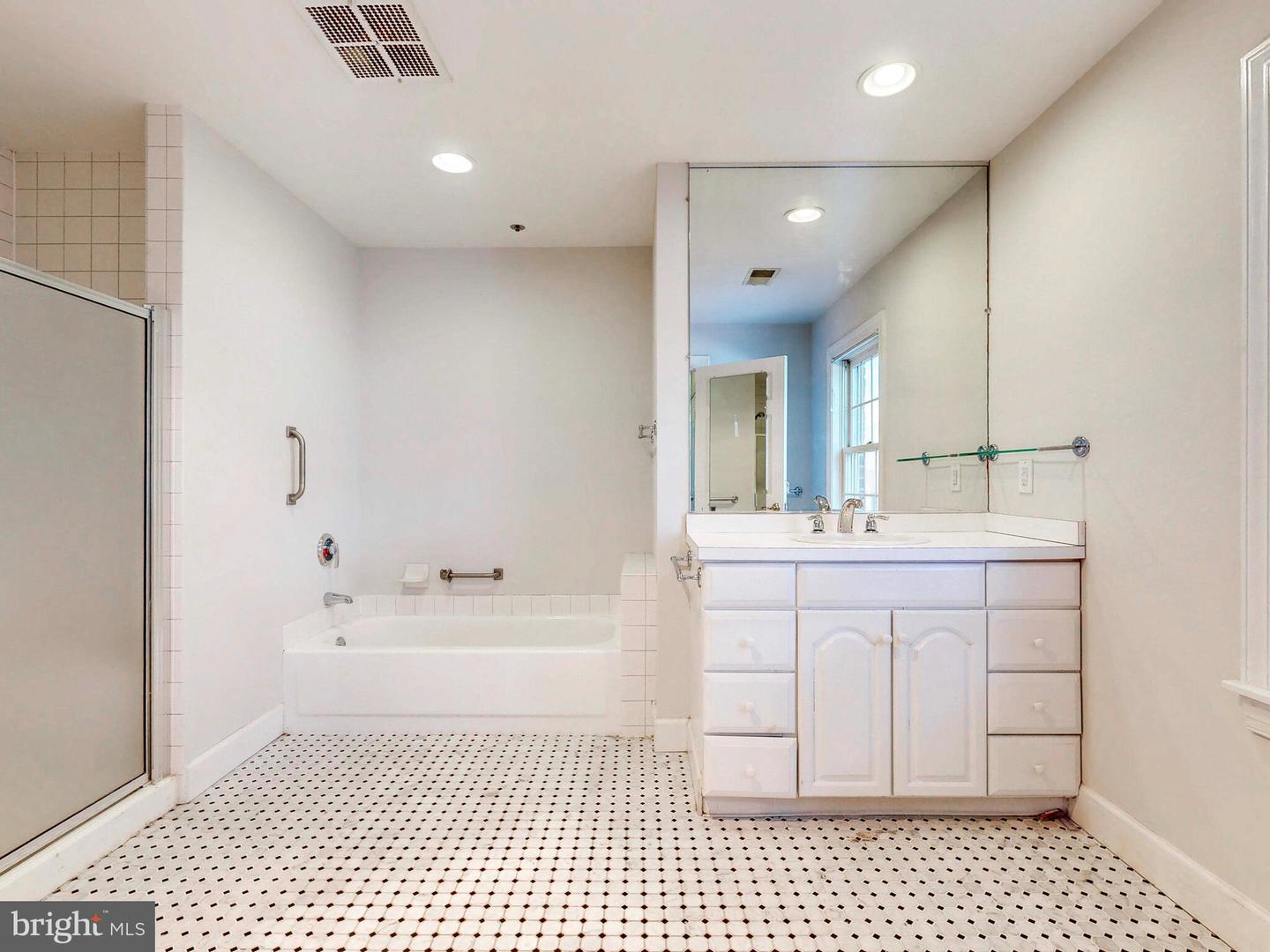 106 Brightwood Club Dr #106 Property Photo 13