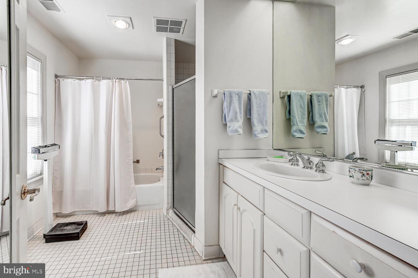 406 Brightwood Club Dr #406 Property Photo 16