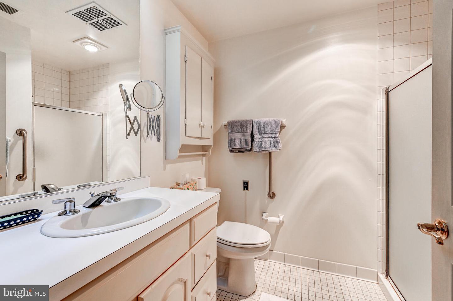 406 Brightwood Club Dr #406 Property Photo 18