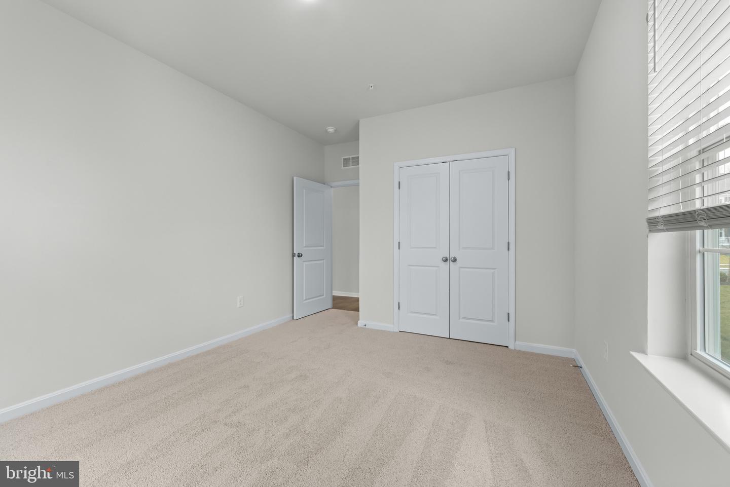 1202 Otter Point Ct Property Photo 13