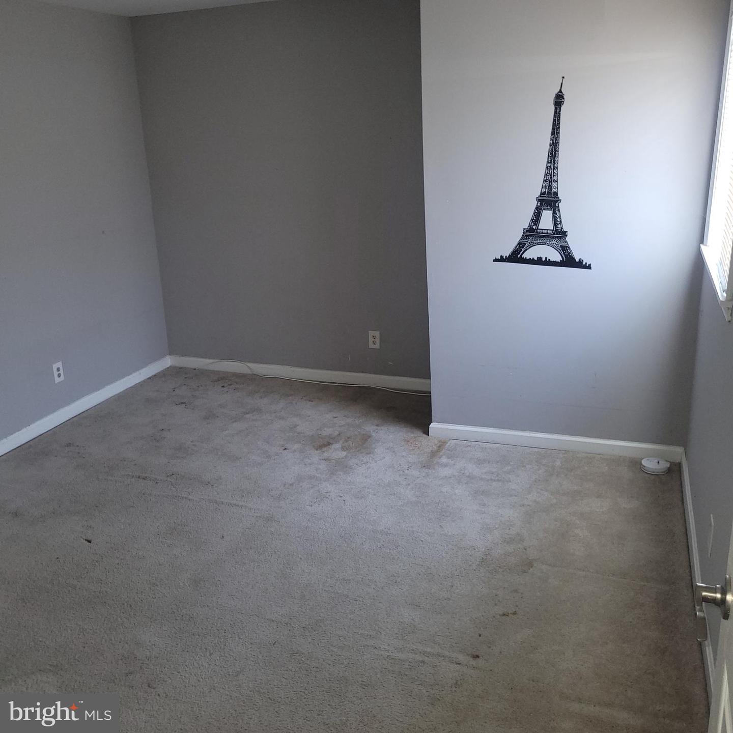6604 Dogwood Rd Property Photo 6