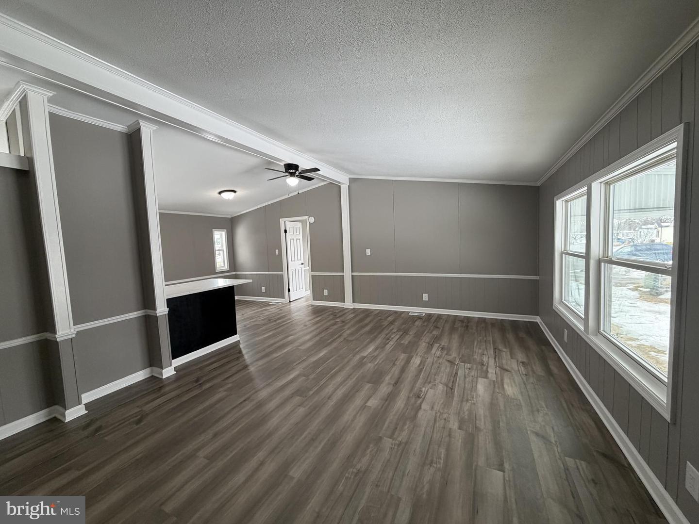 135 Cowhide Cir Property Photo 6