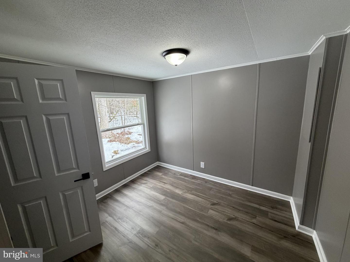 135 Cowhide Cir Property Photo 11