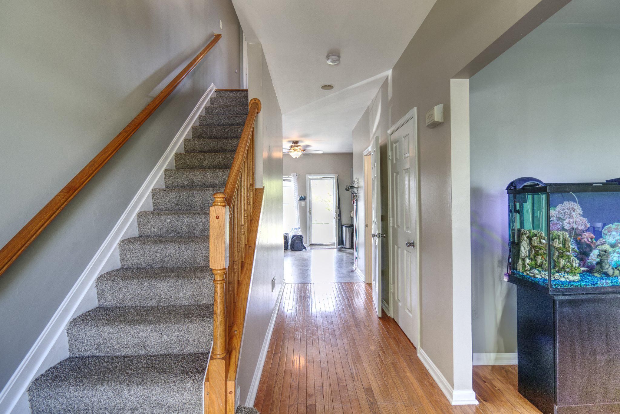 215 Seamaster Rd Property Photo 5