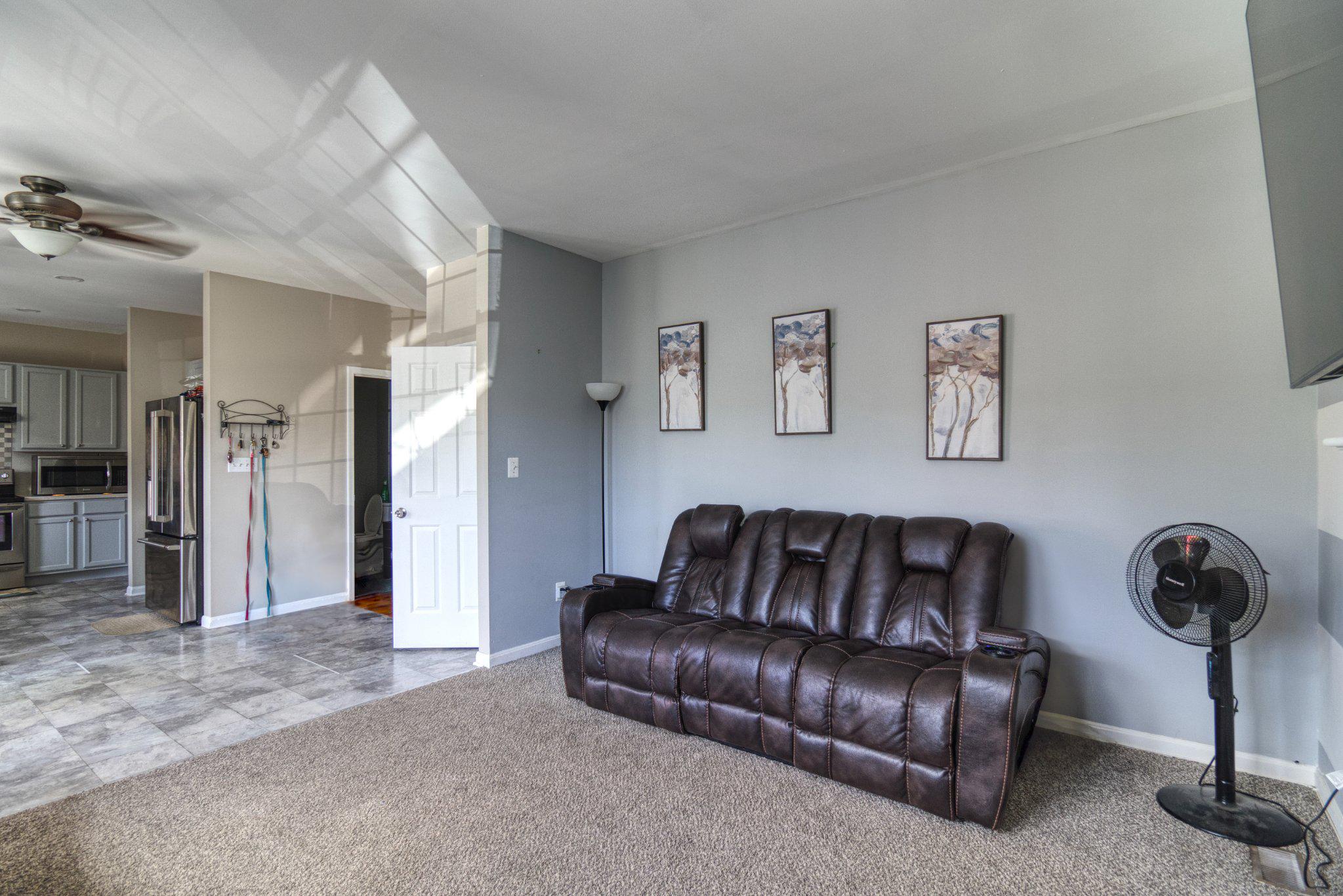215 Seamaster Rd Property Photo 16