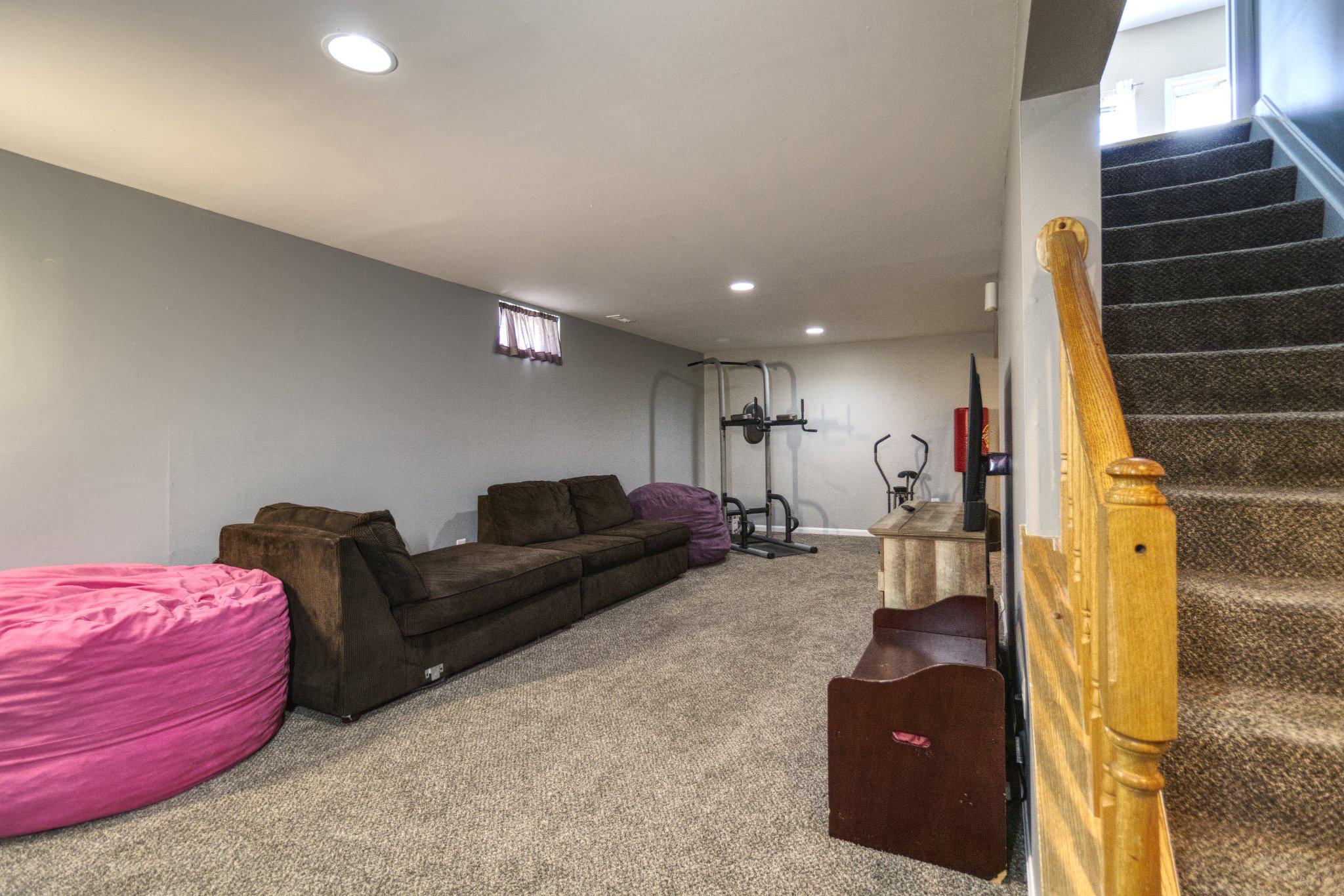215 Seamaster Rd Property Photo 28