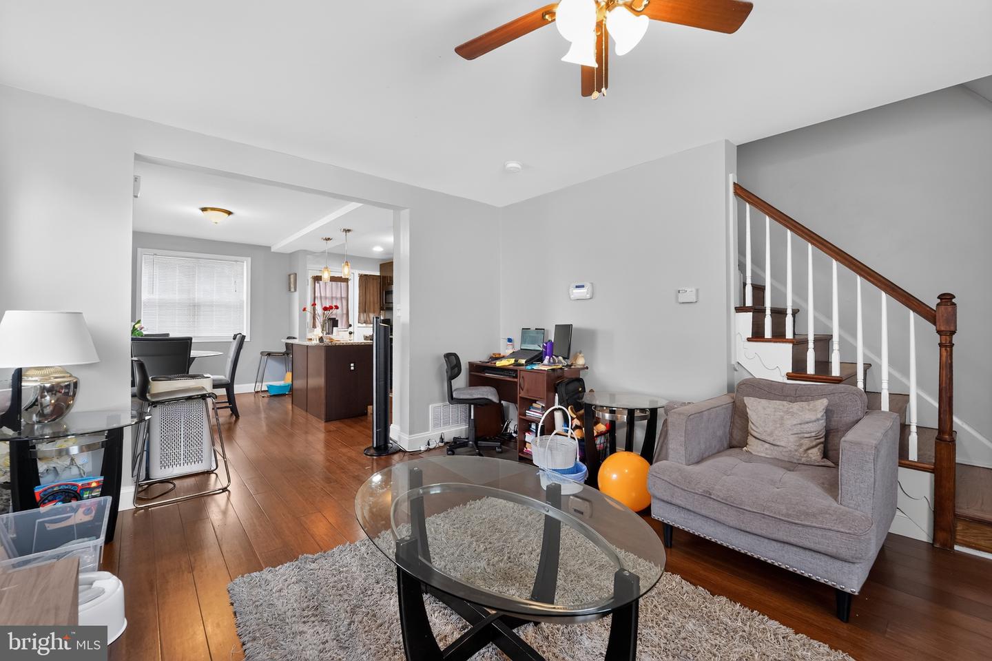 5438 Masefield Rd Property Photo 16