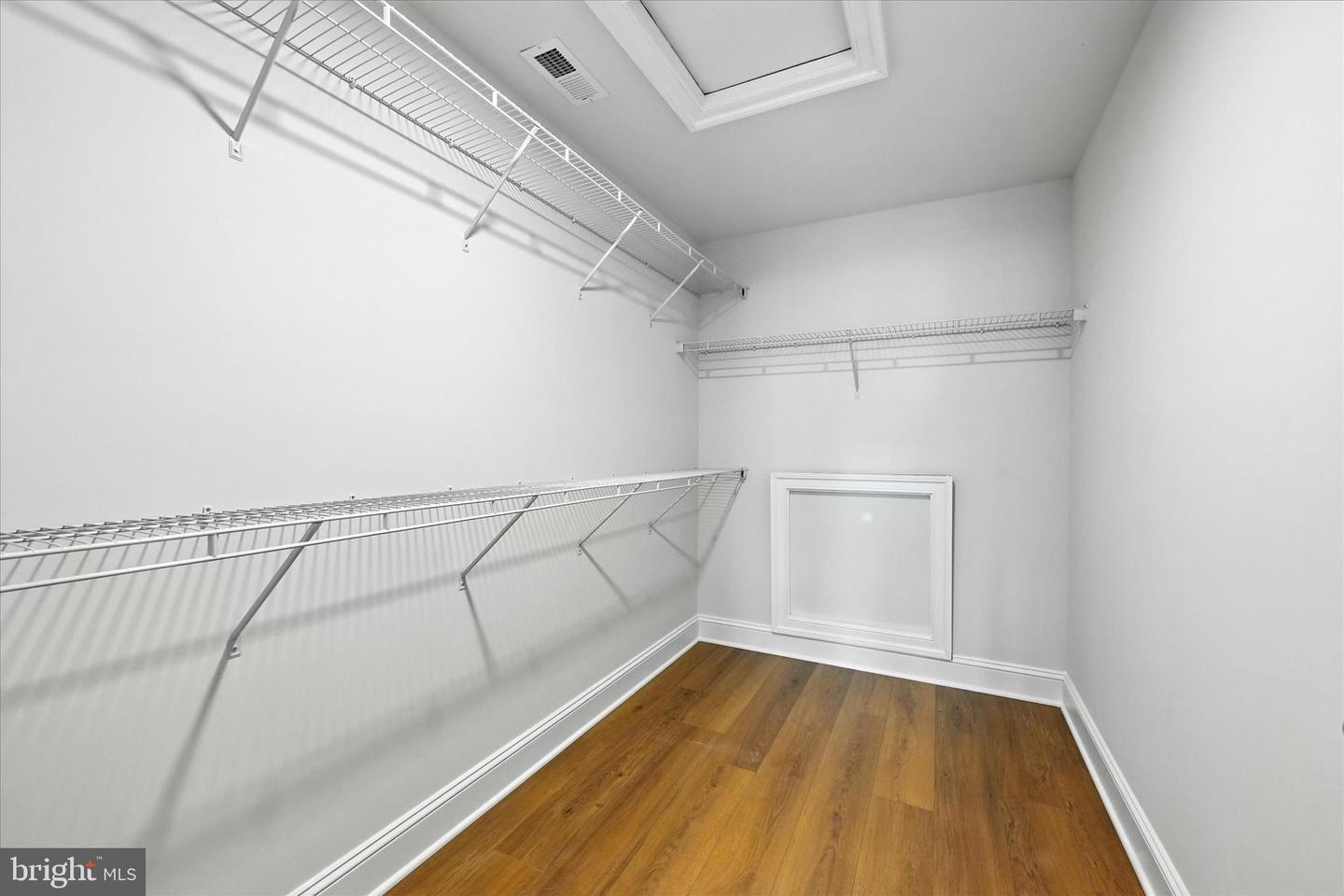 110 Villabrook Way Property Photo 33