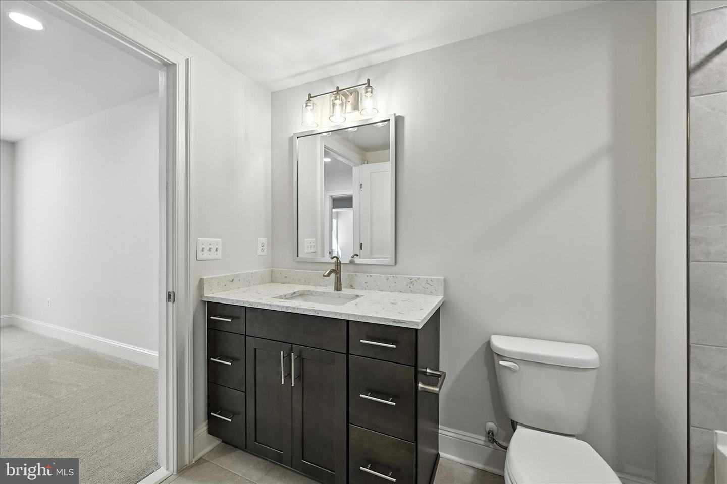 110 Villabrook Way Property Photo 40