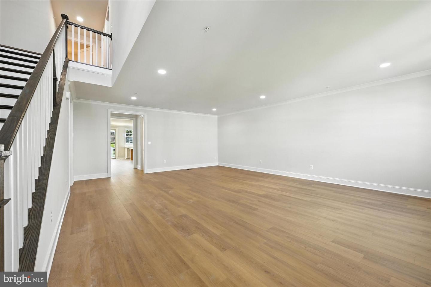 114 Villabrook Way Property Photo 4