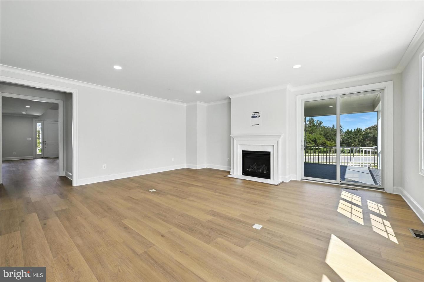 114 Villabrook Way Property Photo 8