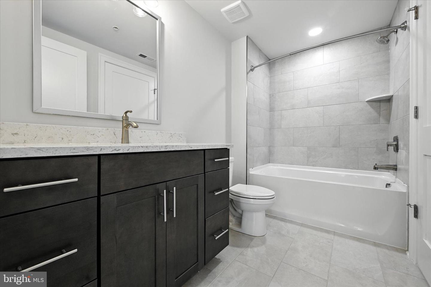 114 Villabrook Way Property Photo 38