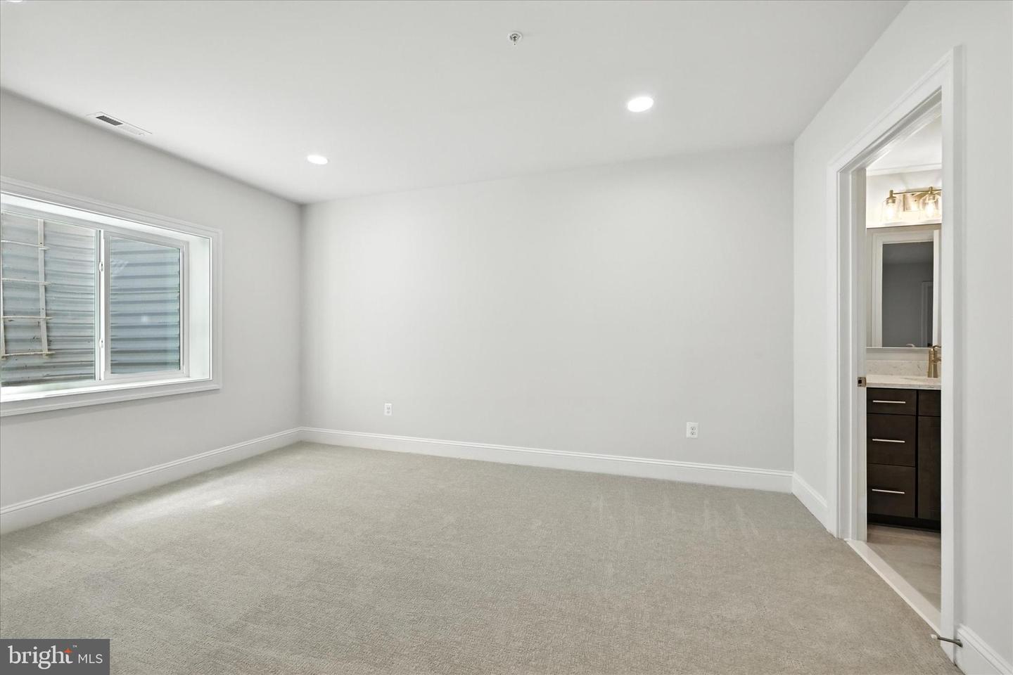 114 Villabrook Way Property Photo 45