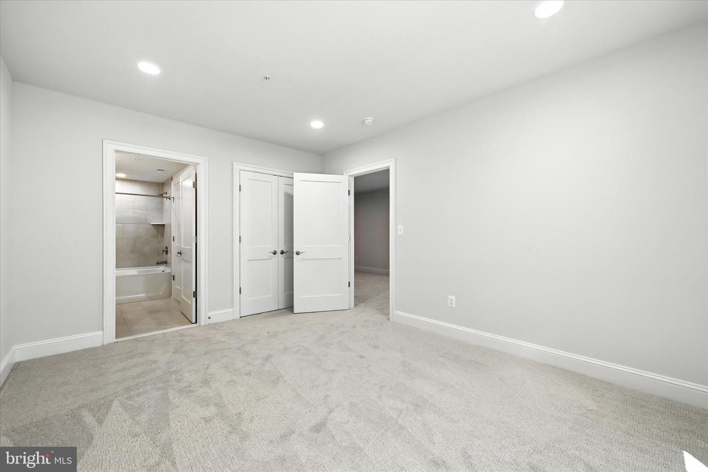 114 Villabrook Way Property Photo 46