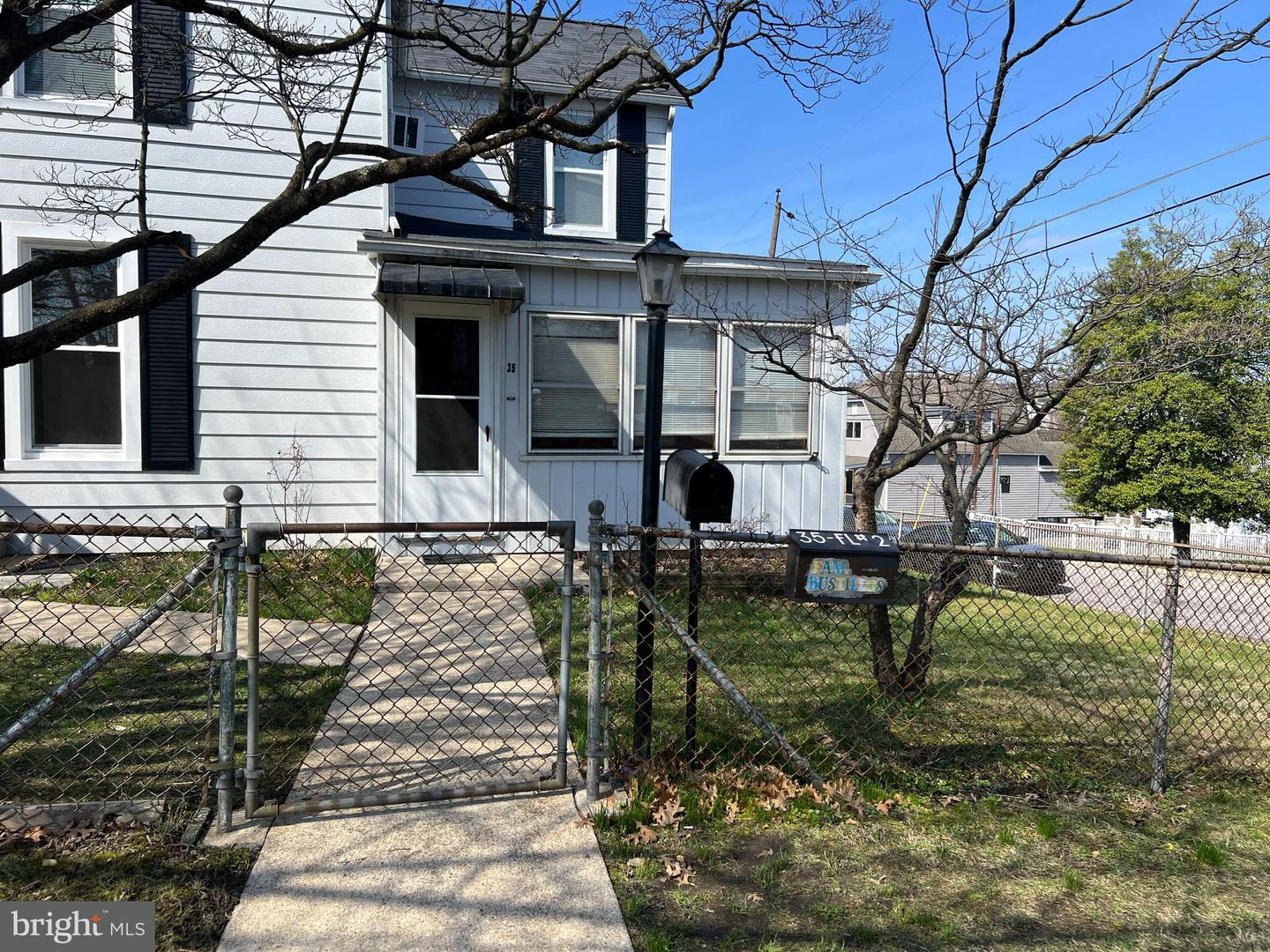 35 Elizabeth Avenue Property Photo 18