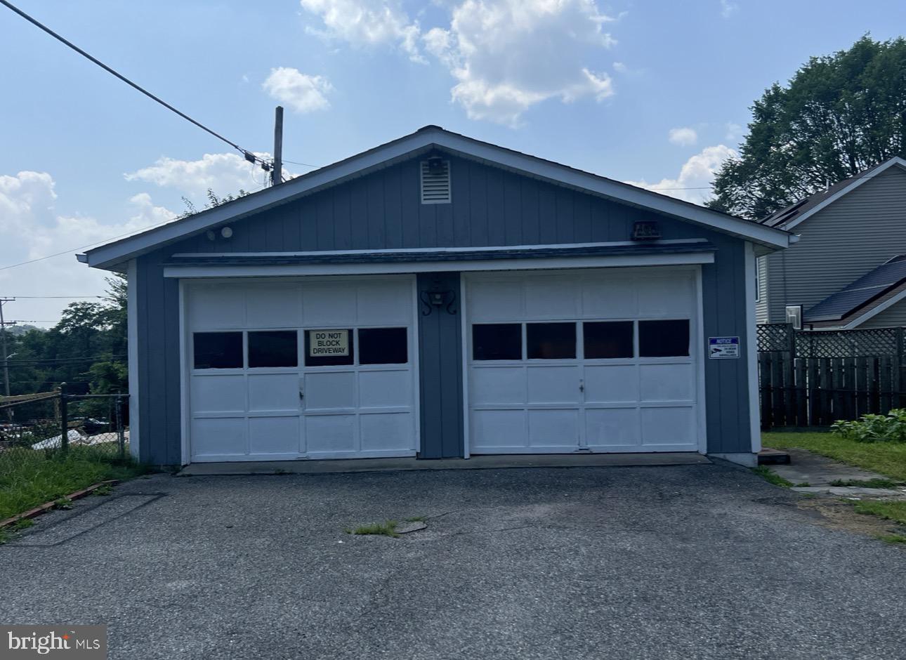35 Elizabeth Avenue Property Photo 20