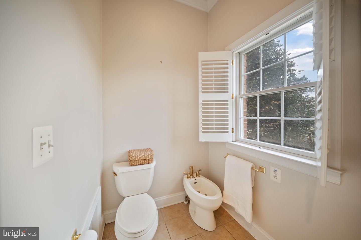505 Pond View Property Photo 20