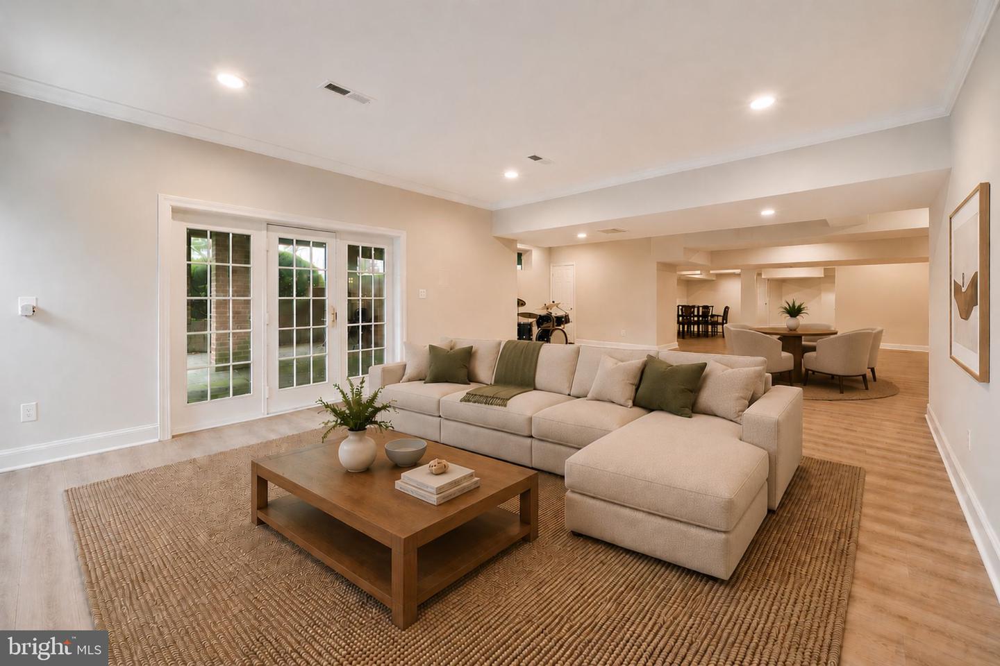 505 Pond View Property Photo 43