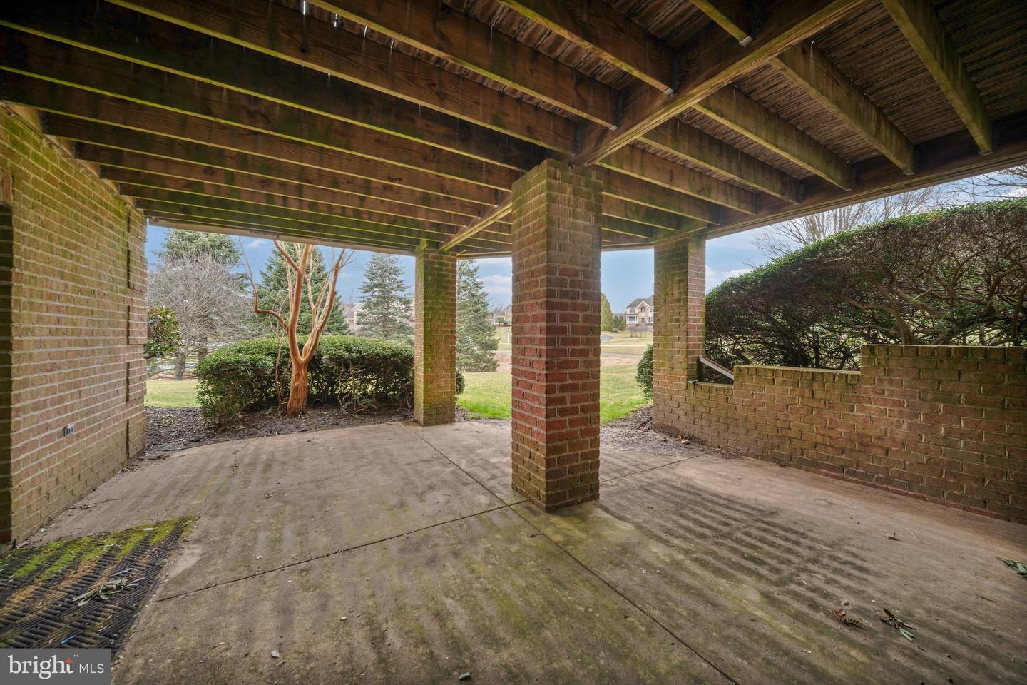 505 Pond View Property Photo 48
