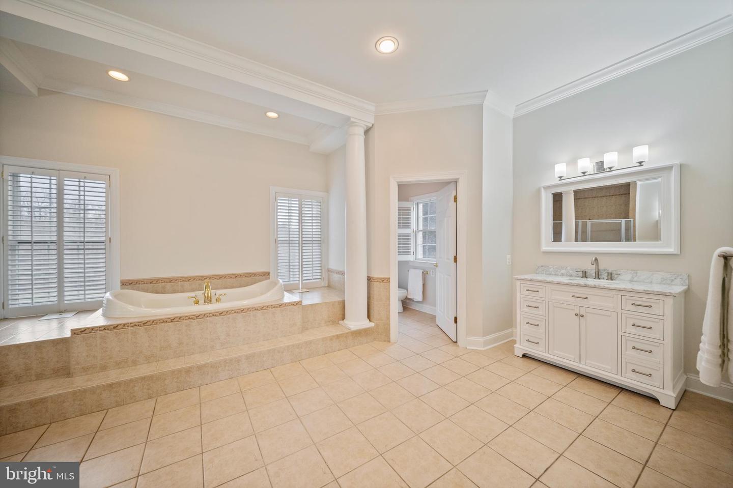 505 Pond View Property Photo 89