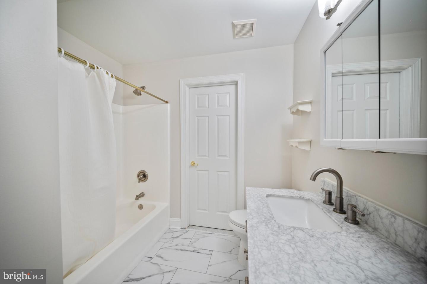 505 Pond View Property Photo 98