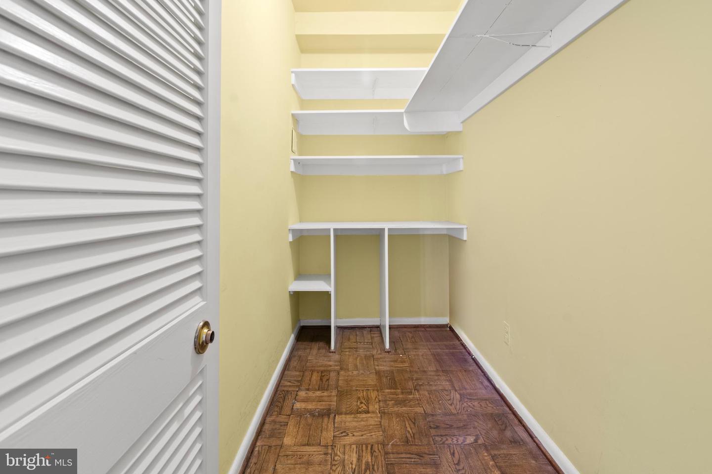 11 Slade Avenue #712 Property Photo 24