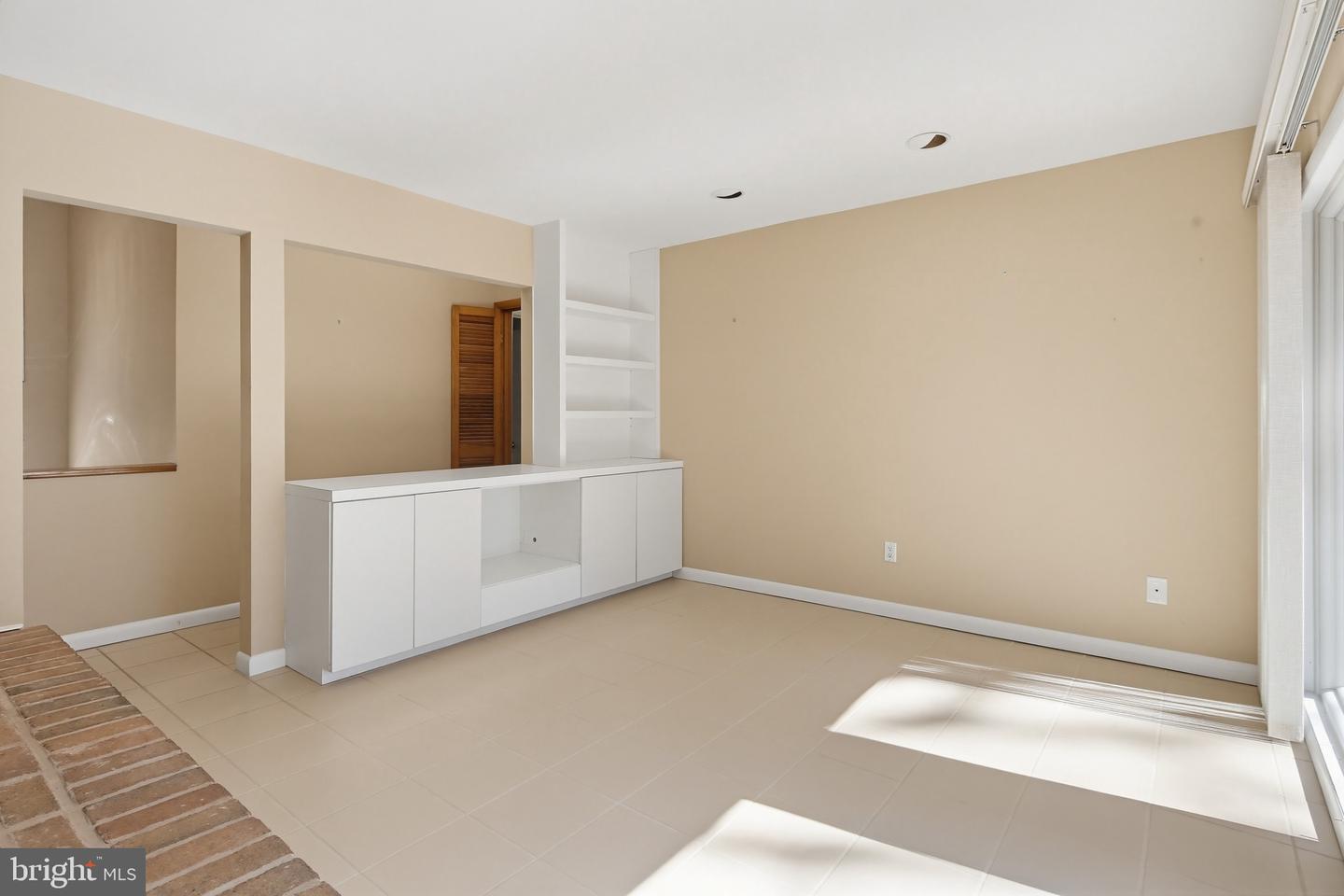 4 Chellis Ct Property Photo 15