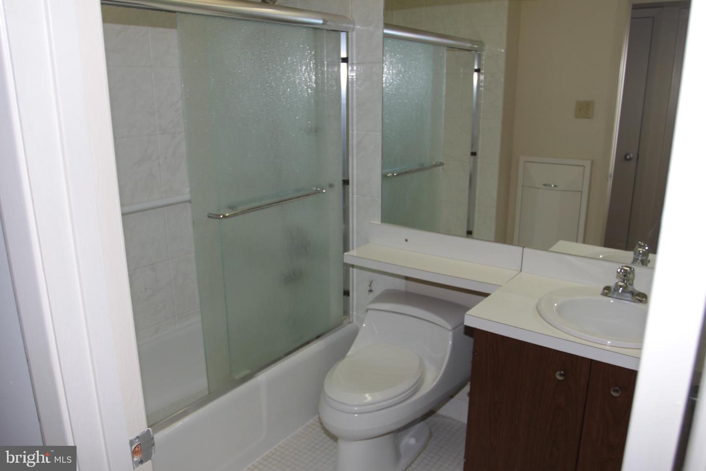 31 Stonehenge Cir Property Photo 8