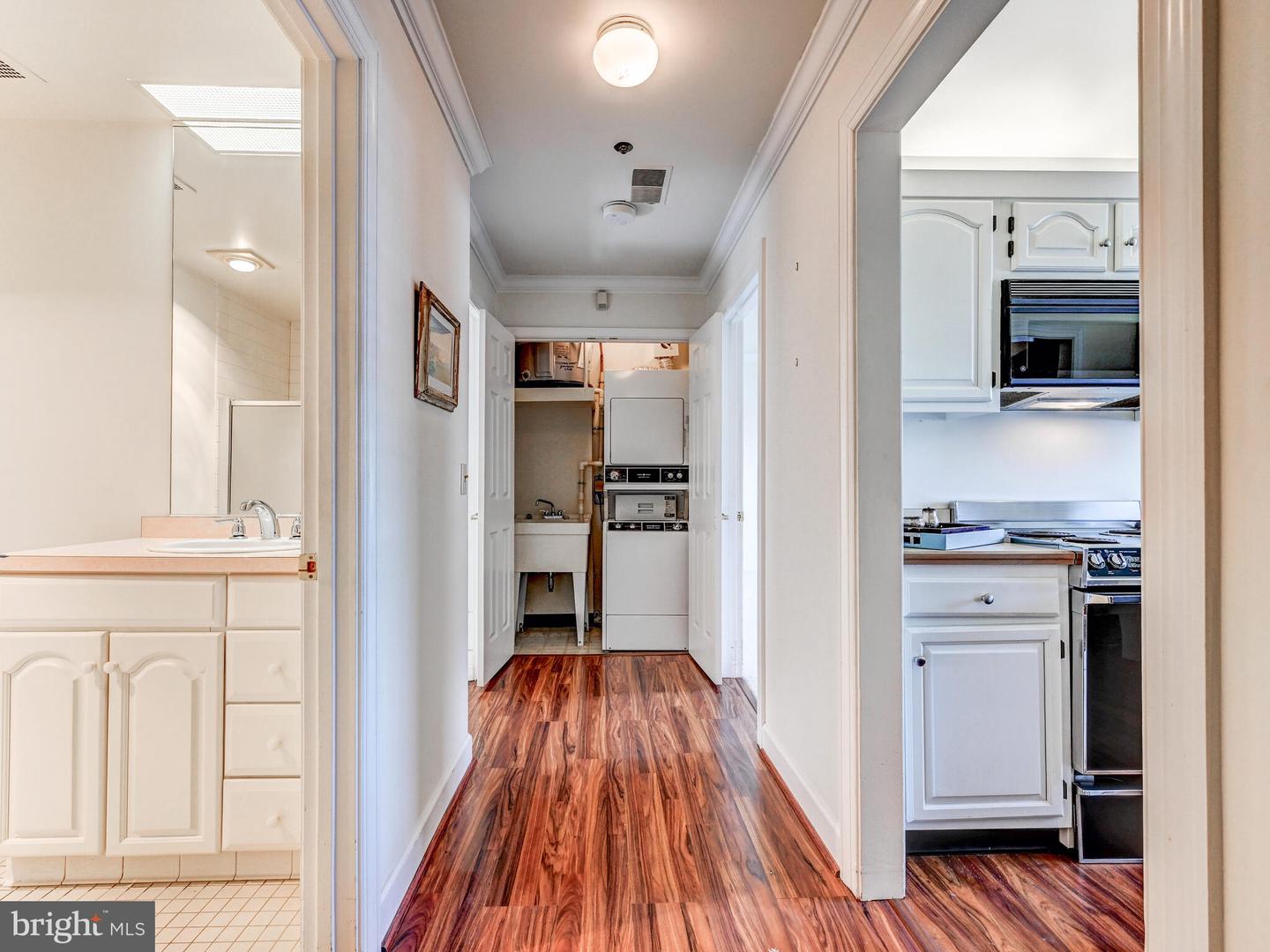 502 Brightwood Club #502 Property Photo 8